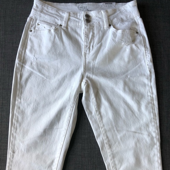 Time & Tru Distressed Jeans (NWT) - Picture 2 of 3